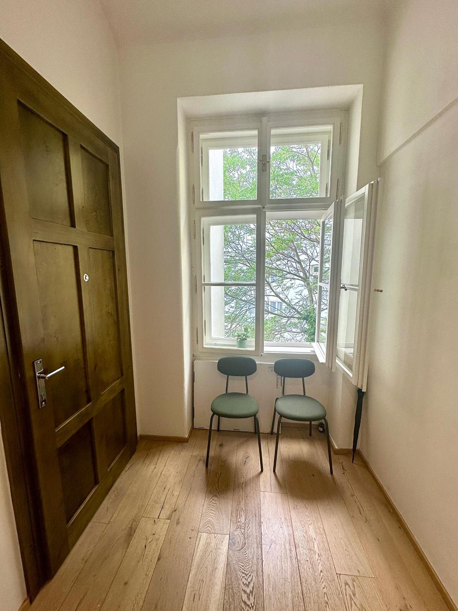 Apartmán Luxury Flat In Center Superhost - 5 Star *